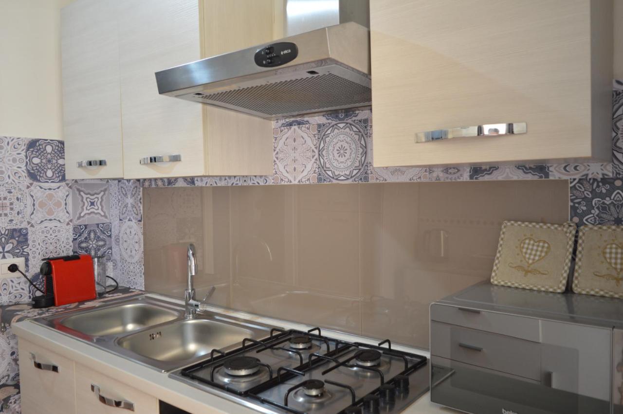 Apartament Domus Cavour Civitavecchia Zewnętrze zdjęcie