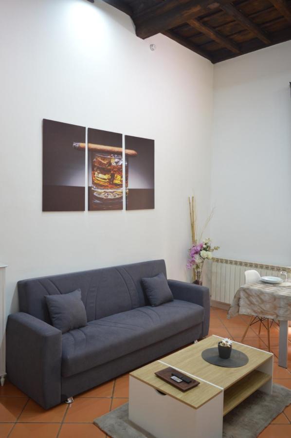 Apartament Domus Cavour Civitavecchia Zewnętrze zdjęcie