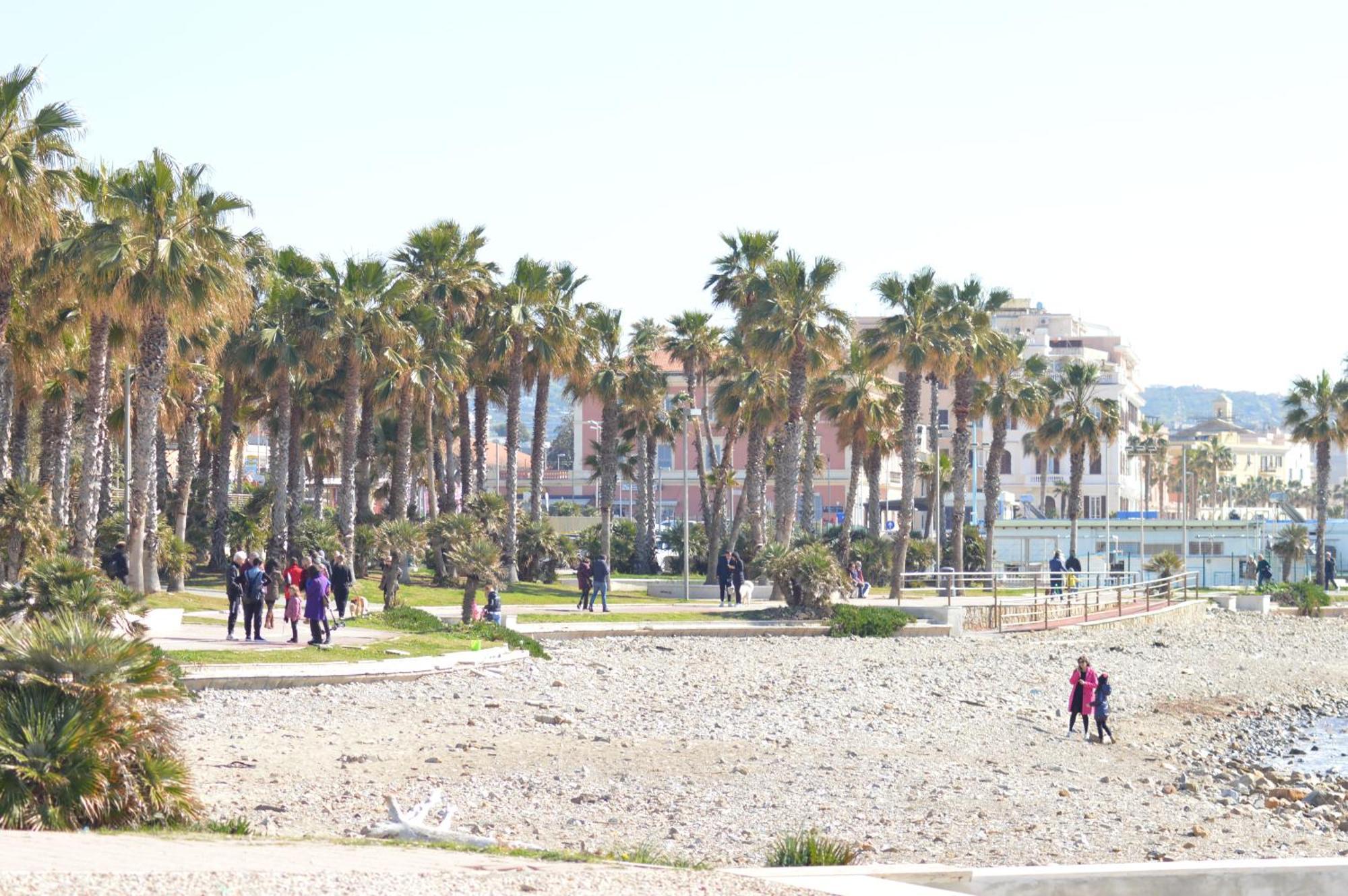 Apartament Domus Cavour Civitavecchia Zewnętrze zdjęcie